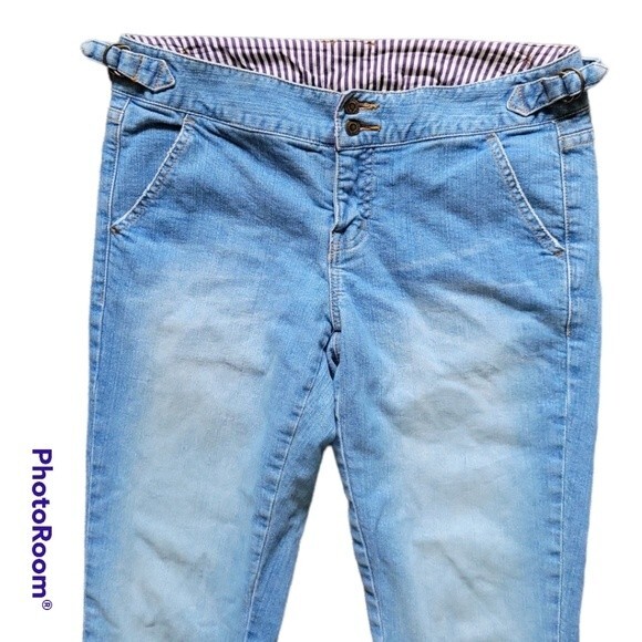 G UNIT Blue Flare Jeans - 9 - Picture 4 of 12